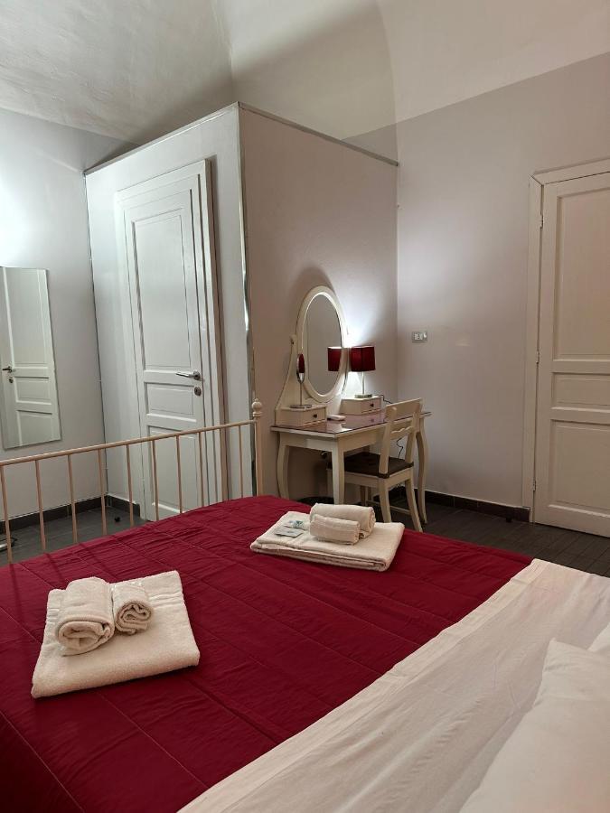Etna Rooms Catania Bagian luar foto