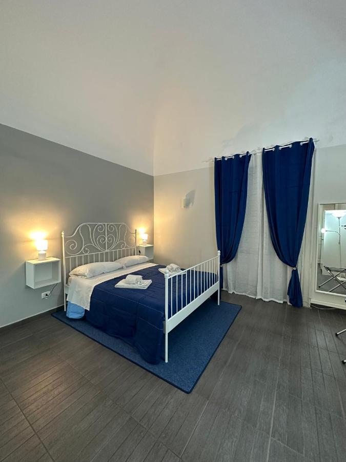 Etna Rooms Catania Bagian luar foto