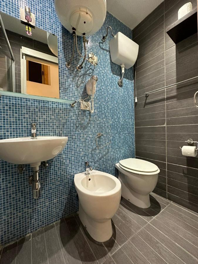 Etna Rooms Catania Bagian luar foto